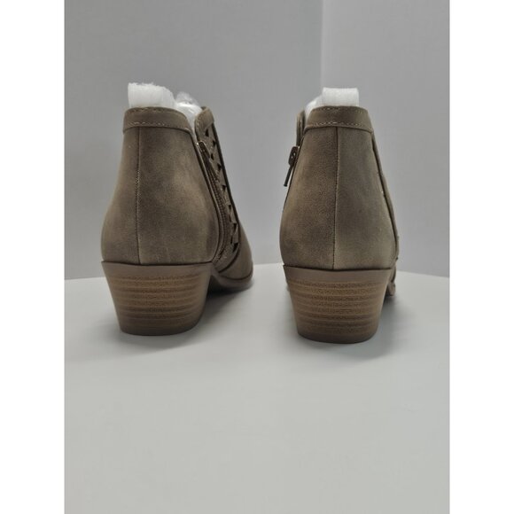 Camel low-rise stacked ankle bootie Women Size 10 Lasser Cut And Zip Up, Comfort - Picture 9 of 16